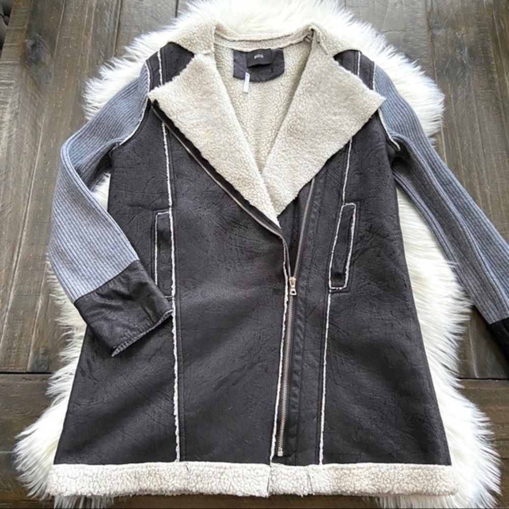 BDG sweater coat sz M